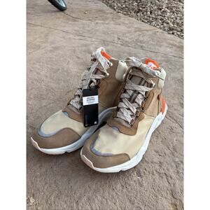 New Sorel Women's Kinetic RNEGD Conquest Brown Boots-Waterproof, Insulated 9.5